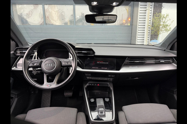 Audi A3 Limousine 30 TFSI S edition Carplay | Bomvol |