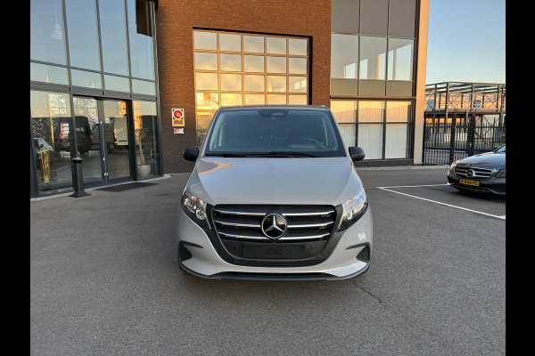 Mercedes-Benz Vito 116 CDI L2 Pro 2500KG Trekhaak / MBUX / Camera / Navigatie / Cruise control / Airco / LMV / Achterdeuren