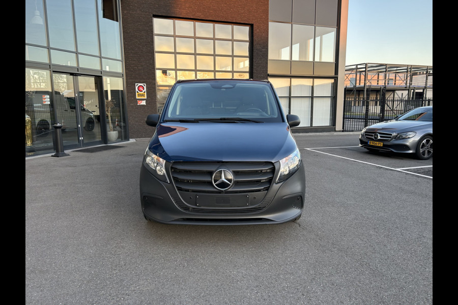 Mercedes-Benz Vito 116 CDI L3 Pro 2500KG Trekhaak / MBUX / Navigatie / Camera / Cruise control / Airco / Achterdeuren