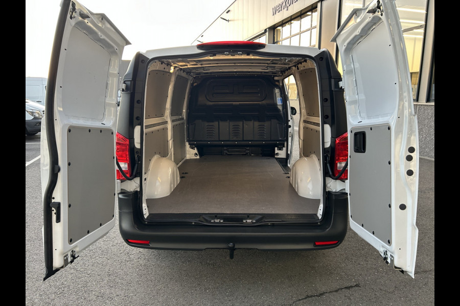 Mercedes-Benz Vito 116 CDI L3 Pro 2500KG Trekhaak / MBUX / Camera / Navigatie / Cruise control / Airco / Achterdeuren