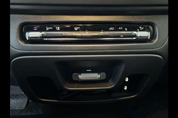 Mercedes-Benz Vito 116 CDI L3 Pro 2500KG Trekhaak / MBUX / Camera / Navigatie / Cruise control / Airco / Achterdeuren