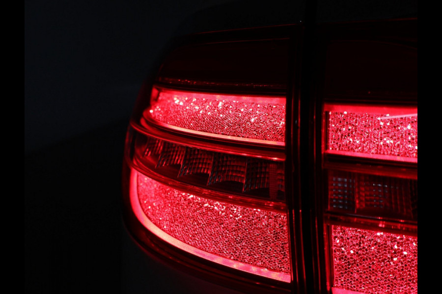 Mercedes-Benz E-Klasse Estate AMG 53 4MATIC 435 PK PREMIUM PLUS + BURMESTER | SCHUIFDAK | DISTRONIC | 360 CAMERA