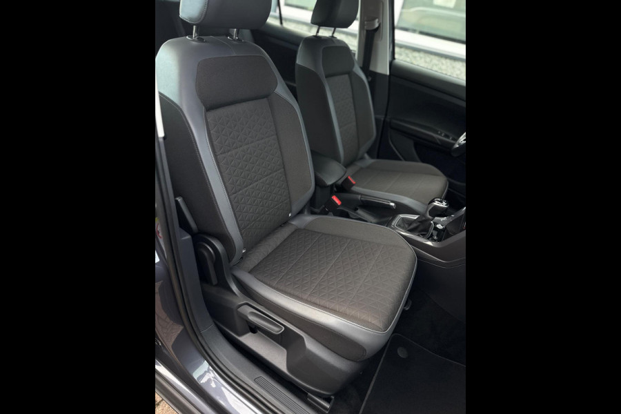 Volkswagen T-Cross 1.0 TSI R-line CarPlay Camera