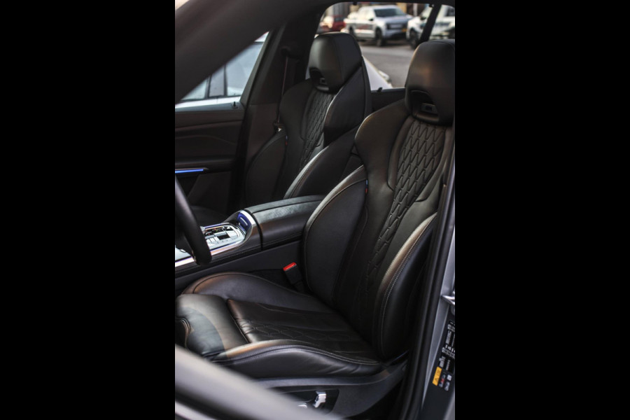 BMW X5 XDrive50e M-Sport Pro *Pano*M-Stoelen*H/K*360 Camera*Soft-Close*