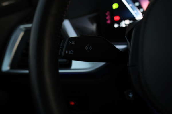 BMW X5 XDrive50e M-Sport Pro *Pano*M-Stoelen*H/K*360 Camera*Soft-Close*