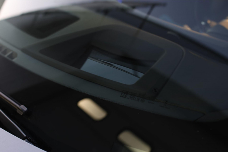 BMW X5 XDrive50e M-Sport Pro *Pano*M-Stoelen*H/K*360 Camera*Soft-Close*