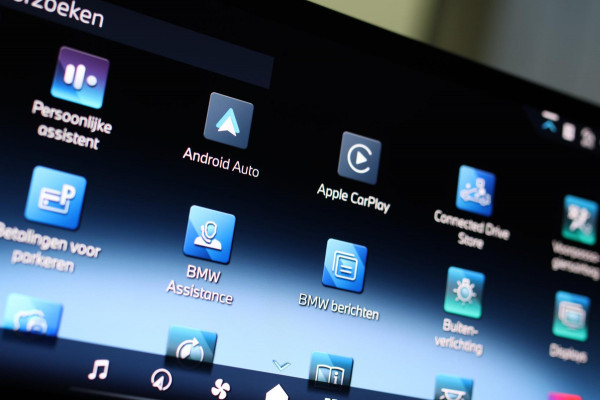 BMW X5 XDrive50e M-Sport Pro *Pano*M-Stoelen*H/K*360 Camera*Soft-Close*