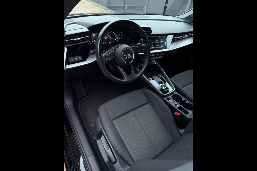 Audi A3 Sportback 35 TFSI Pro Line Camera LED