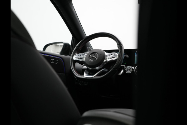 Mercedes-Benz B-Klasse 250 e AMG Limited 218pk PHEV | Panodak | Camera | Night Pakket | Alcantara Sportstoelen Verwarmd | Apple Carplay | Widescreen Cockpit | Navigatie | Lane Assist | Virtual | DAB |