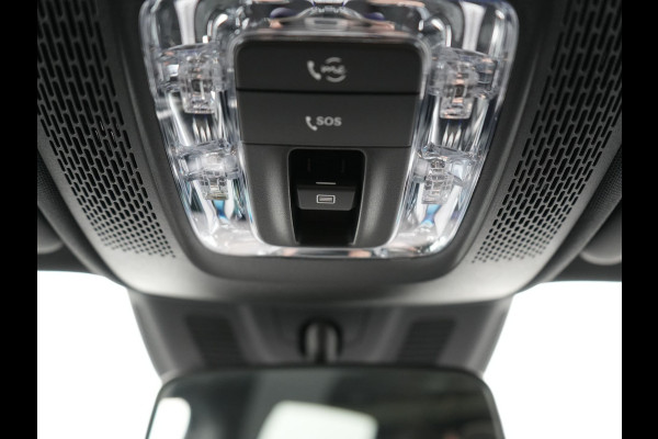 Mercedes-Benz B-Klasse 250 e AMG Limited 218pk PHEV | Panodak | Camera | Night Pakket | Alcantara Sportstoelen Verwarmd | Apple Carplay | Widescreen Cockpit | Navigatie | Lane Assist | Virtual | DAB |