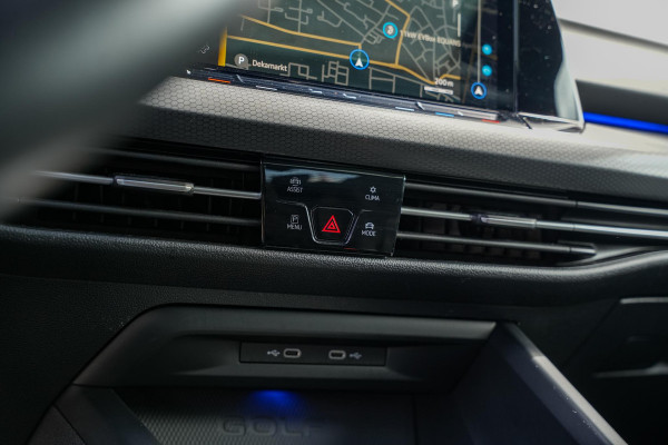 Volkswagen Golf 2.0 TDI GTD Panoramadak IQ Light Harman/Kardon Keyless 19''LM Nardo Grey