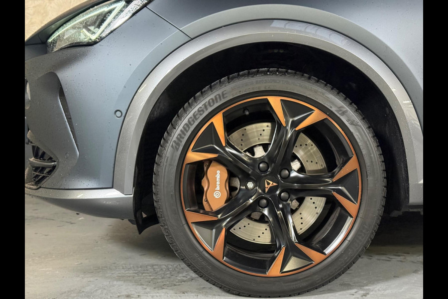 CUPRA Formentor 2.0 TSI 4DRIVE | Brembo| Pano | Trekhaak | Leer | Keyless | Camera | memory