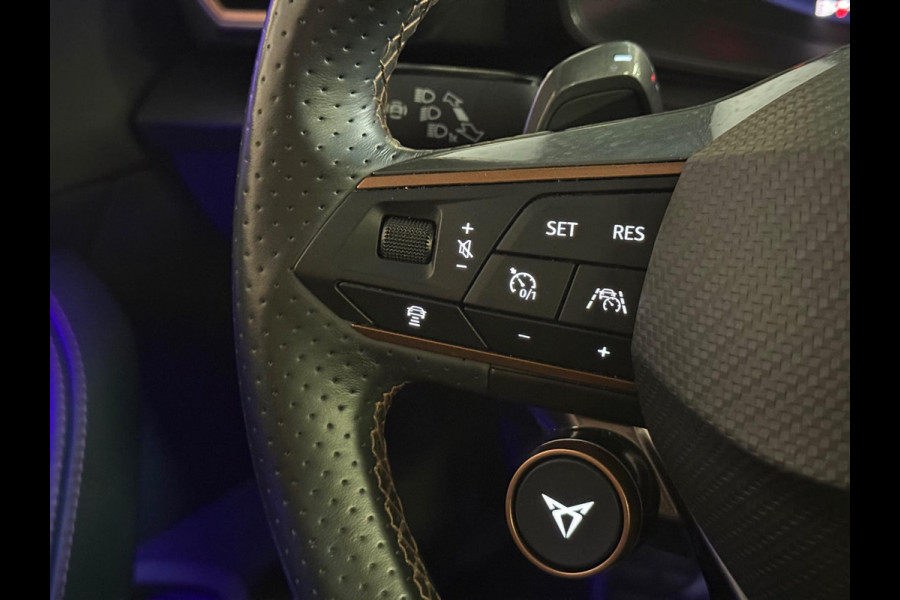 CUPRA Formentor 2.0 TSI 4DRIVE | Brembo| Pano | Trekhaak | Leer | Keyless | Camera | memory