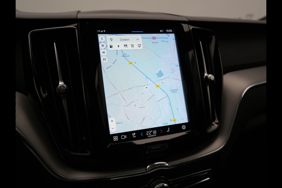 Volvo XC60 T6 AWD Ultimate Dark Long Range Plug In Hybrid 350pk Dealer O.H. PHEV | Panodak | Adaptive Cruise | Head Up | 360 Camera | Lederen Sportstoelen Memory & Verwarmd | 21"L.M | Google Assistent | Stuur Verwarmd | DAB |