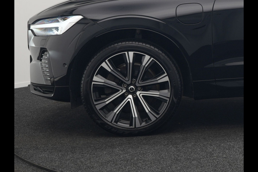 Volvo XC60 T6 AWD Ultimate Dark Long Range Plug In Hybrid 350pk Dealer O.H. PHEV | Panodak | Adaptive Cruise | Head Up | 360 Camera | Lederen Sportstoelen Memory & Verwarmd | 21"L.M | Google Assistent | Stuur Verwarmd | DAB |