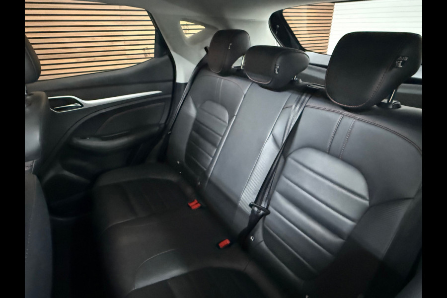 MG ZS 1.0 Luxury 110pk Pano | Navi | Camera | Carplay | Leder | 17"| Climate