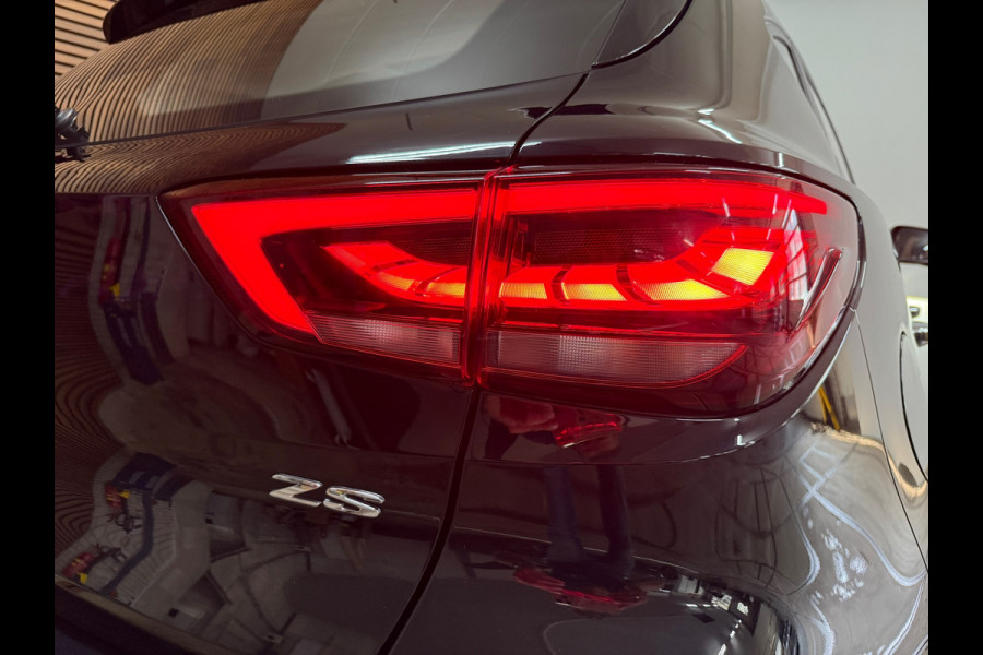 MG ZS 1.0 Luxury 110pk Pano | Navi | Camera | Carplay | Leder | 17"| Climate