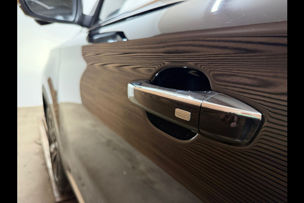 MG ZS 1.0 Luxury 110pk Pano | Navi | Camera | Carplay | Leder | 17"| Climate