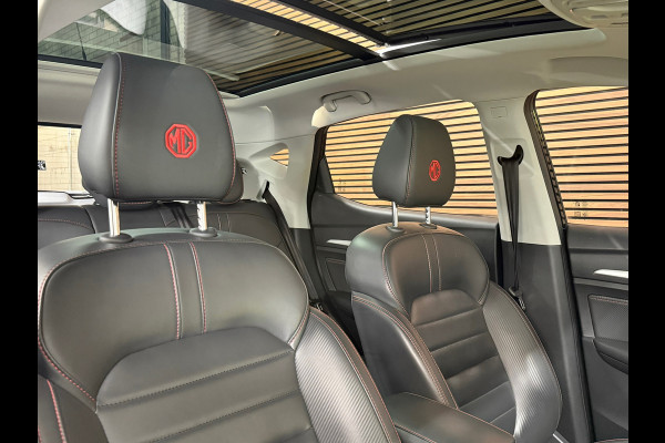 MG ZS 1.0 Luxury 110pk Pano | Navi | Camera | Carplay | Leder | 17"| Climate