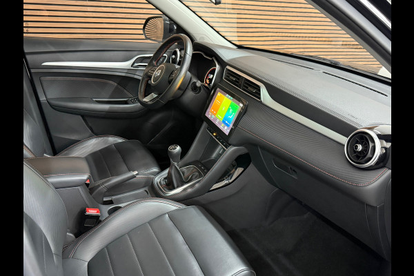 MG ZS 1.0 Luxury 110pk Pano | Navi | Camera | Carplay | Leder | 17"| Climate