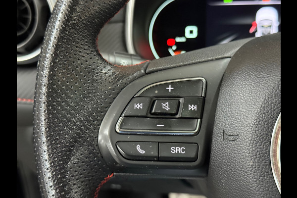MG ZS 1.0 Luxury 110pk Pano | Navi | Camera | Carplay | Leder | 17"| Climate
