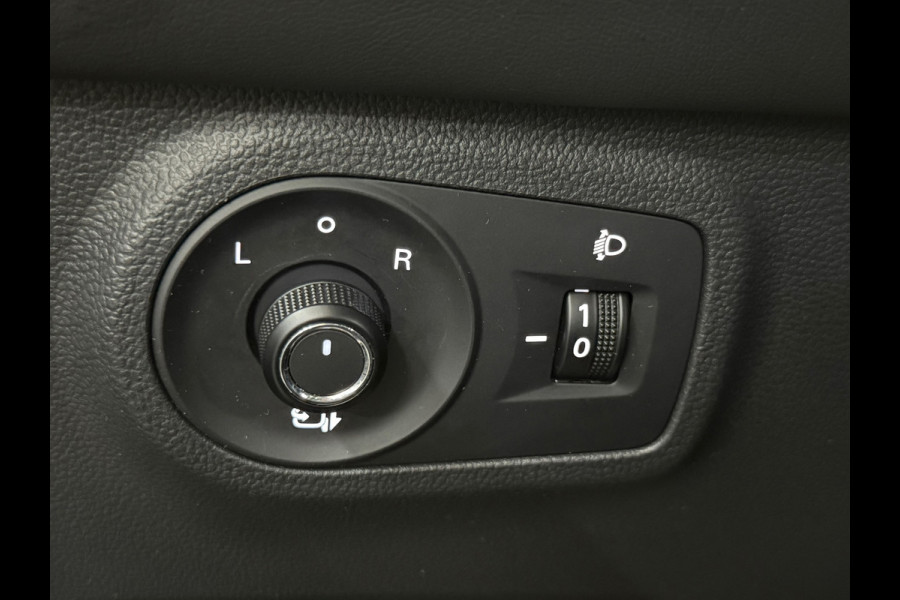 MG ZS 1.0 Luxury 110pk Pano | Navi | Camera | Carplay | Leder | 17"| Climate
