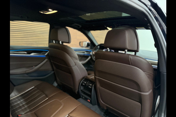 BMW 5 Serie 530e High Executive M-Sport Shadow Line | Laser | LCI | Pano | Drive Assist Prof | 19' inch