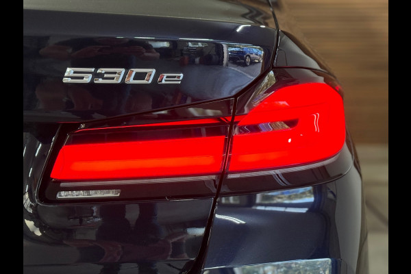 BMW 5 Serie 530e High Executive M-Sport Shadow Line | Laser | LCI | Pano | Drive Assist Prof | 19' inch