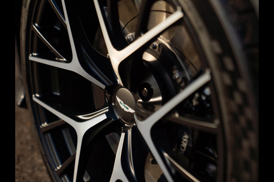 Aston Martin DB12 Volante 4.0 V8 | Bowers & Wilkins | Xenon Grey | 360 cam