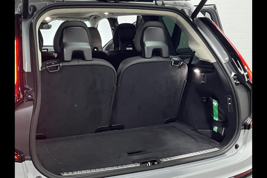 Volvo XC90 2.0 T8 Plug-in hybrid AWD Ultra Dark Luchtvering | Open dak | Massage | Adapt. cruise | Head-up | Stoelventilatie/-verwarming