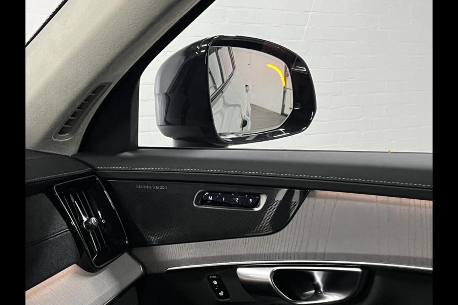 Volvo XC90 2.0 T8 Plug-in hybrid AWD Ultra Dark Luchtvering | Open dak | Massage | Adapt. cruise | Head-up | Stoelventilatie/-verwarming