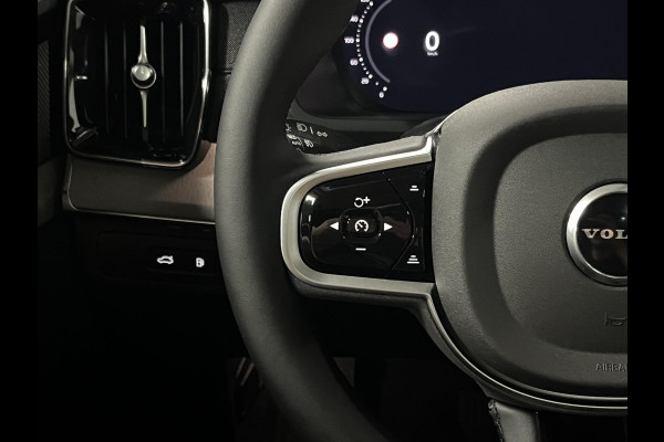 Volvo XC90 2.0 T8 Plug-in hybrid AWD Ultra Dark Luchtvering | Open dak | Massage | Adapt. cruise | Head-up | Stoelventilatie/-verwarming