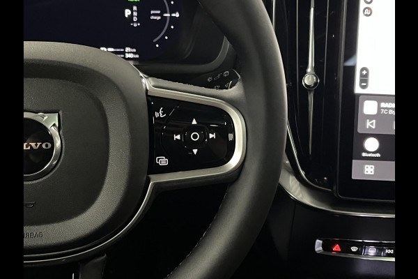 Volvo XC90 2.0 T8 Plug-in hybrid AWD Ultra Dark Luchtvering | Open dak | Massage | Adapt. cruise | Head-up | Stoelventilatie/-verwarming