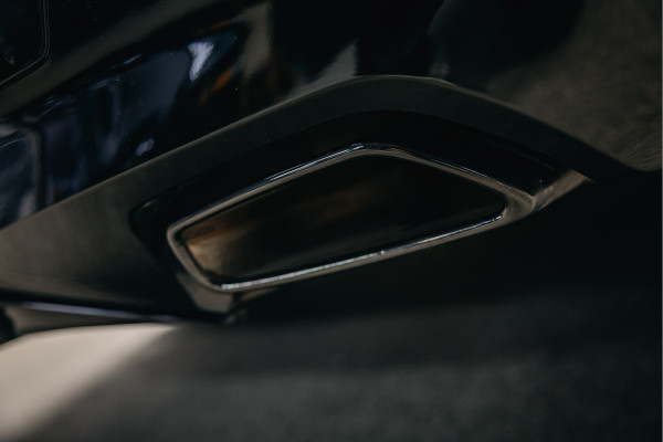 BMW 5 Serie 545e xDrive M pakket | Stoel Verkoeling/verwarming | Harman/Kardon | 360 camera | Luxe stoelen | Alcantara Hemel |