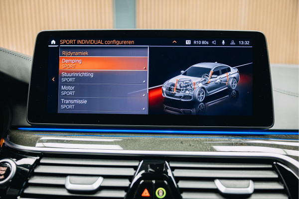 BMW 5 Serie 545e xDrive M pakket | Stoel Verkoeling/verwarming | Harman/Kardon | 360 camera | Luxe stoelen | Alcantara Hemel |