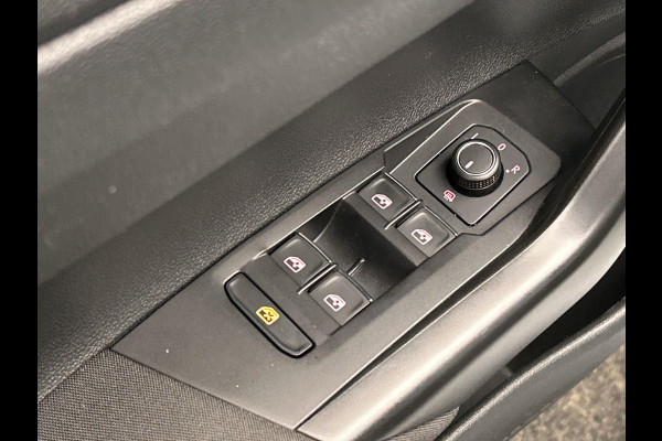 Volkswagen Polo 1.0 TSI Comfortline Navigatie Adaptieve Cruise Control Car play Orgineel Nederlands