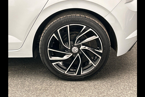 Volkswagen Polo 1.0 TSI Comfortline Navigatie Adaptieve Cruise Control Car play Orgineel Nederlands