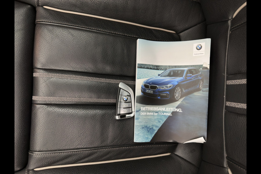 BMW 5 Serie Touring 530d Sportline High Executive Aut. *PANO | LUXURY-LEATHER | FULL-LED | MEMORY-PACK | TOP-VIEW | HEATED-COMFORTSEATS | NAVI-FULLMAP | PRIVACY-GLASS | AMBIENT-LIGHT | ECC | CARPLAY | PDC | TOWBAR | SHIFT-PADDLES | 20"ALU*