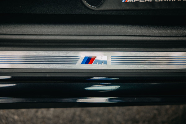 BMW 5 Serie 545e xDrive M pakket | Stoel Verkoeling/verwarming | Harman/Kardon | 360 camera | Luxe stoelen | Alcantara Hemel |