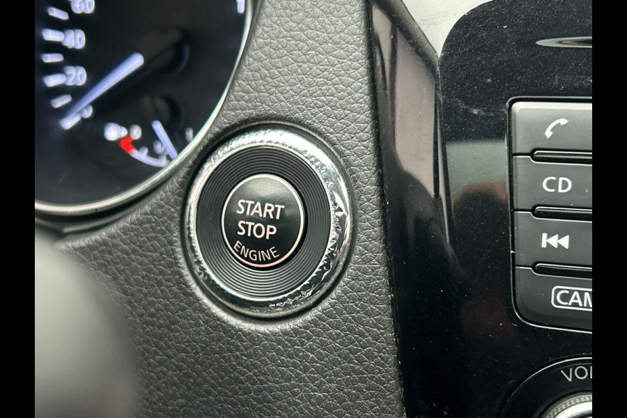 Nissan QASHQAI 1.2 Tekna Panoramadak Trekhaak Stoelverwarming 360 camera Leder
