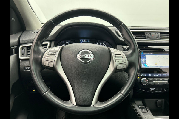 Nissan QASHQAI 1.2 Tekna Panoramadak Trekhaak Stoelverwarming 360 camera Leder