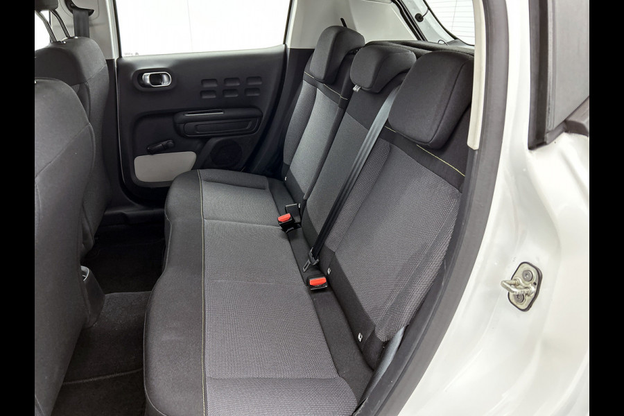 Citroën C3 1.2 110PK 6 Versn. PureTech Business * Distributie vv bij 94.000KM * Navigatie / Pdc+Camera / Airco-ecc./ Radio multimedia / / Apk 06-2027