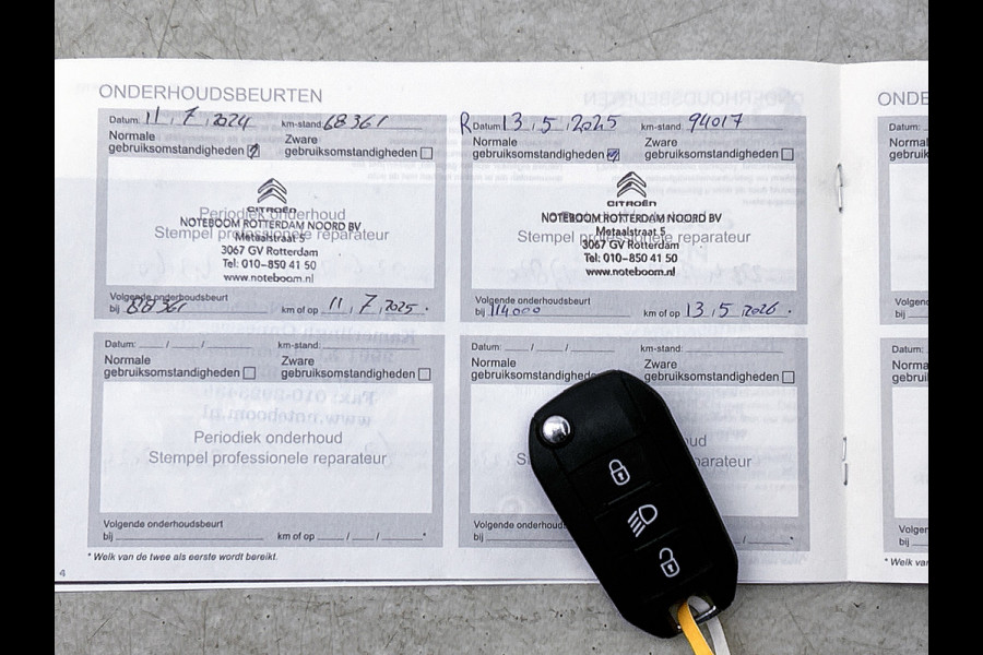 Citroën C3 1.2 110PK 6 Versn. PureTech Business * Distributie vv bij 94.000KM * Navigatie / Pdc+Camera / Airco-ecc./ Radio multimedia / / Apk 06-2027