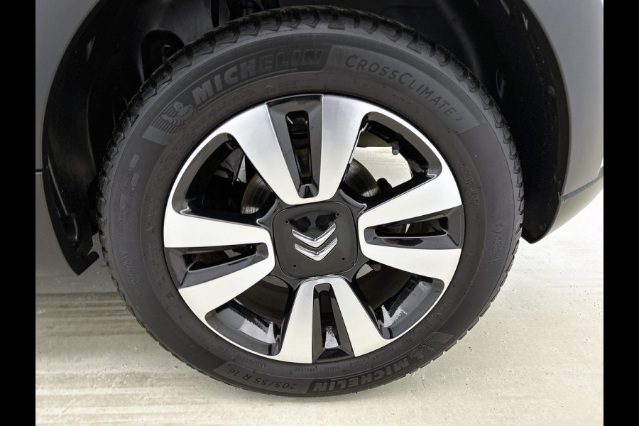 Citroën C3 1.2 110PK 6 Versn. PureTech Business * Distributie vv bij 94.000KM * Navigatie / Pdc+Camera / Airco-ecc./ Radio multimedia / / Apk 06-2027