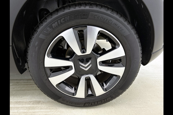 Citroën C3 1.2 110PK 6 Versn. PureTech Business * Distributie vv bij 94.000KM * Navigatie / Pdc+Camera / Airco-ecc./ Radio multimedia / / Apk 06-2027