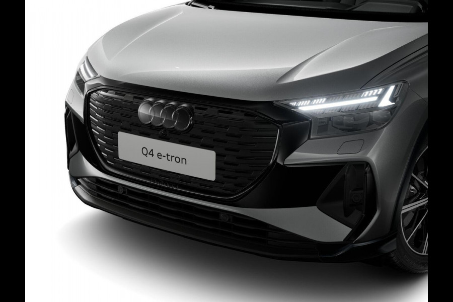 Audi Q4 Sportback e-tron 45 S edition Competition 82 kWh 286 pk | Assistentiepakket plus | Trekhaak | Ambient lichtpakket | Optiekpakket zwart plus |