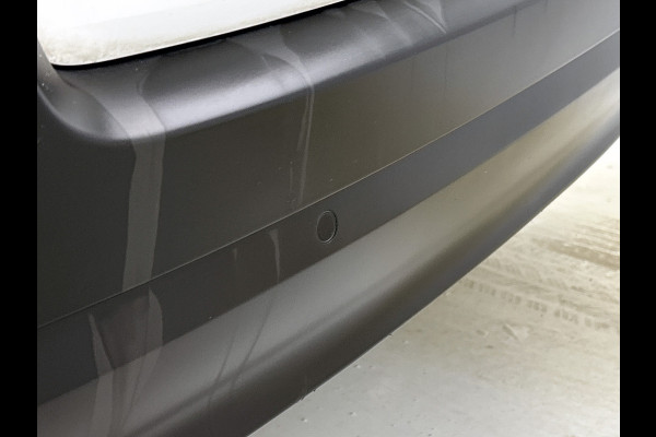 Citroën C3 1.2 110PK 6 Versn. PureTech Business * Distributie vv bij 94.000KM * Navigatie / Pdc+Camera / Airco-ecc./ Radio multimedia / / Apk 06-2027