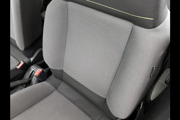 Citroën C3 1.2 110PK 6 Versn. PureTech Business * Distributie vv bij 94.000KM * Navigatie / Pdc+Camera / Airco-ecc./ Radio multimedia / / Apk 06-2027