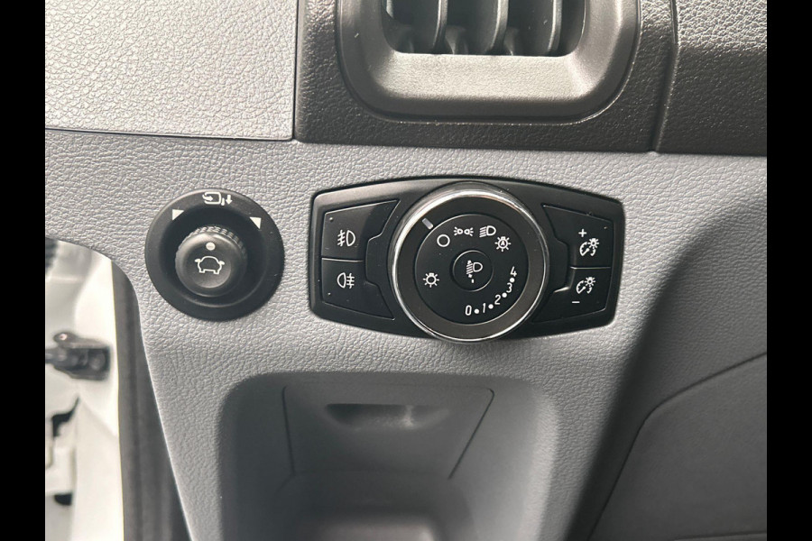 Ford Transit 330 2.0 TDCI L3H2 Trend Camera Apple Carplay Cruise Control Trekhaak