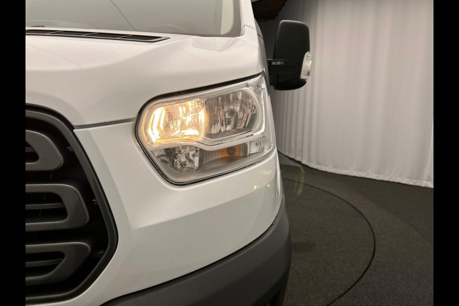 Ford Transit 330 2.0 TDCI L3H2 Trend Camera Apple Carplay Cruise Control Trekhaak